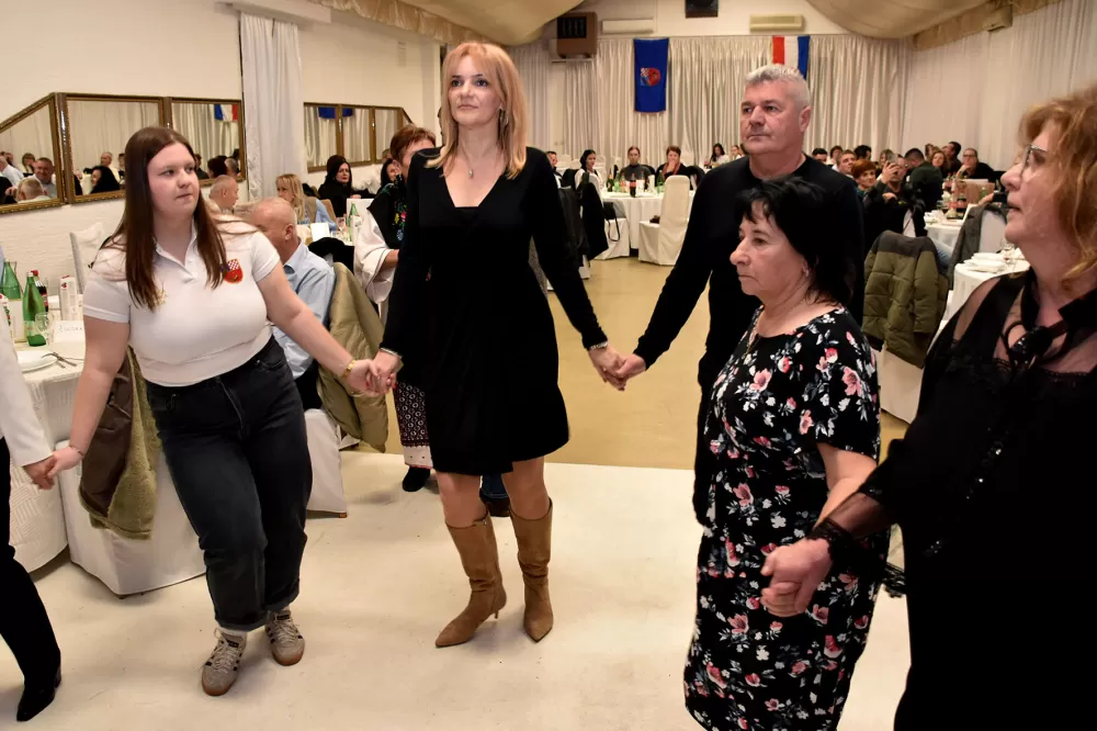 Ramska zajednica svojom priredbom čuva običaje starog kraja