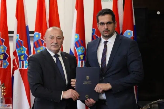 POTPISAN Sporazum o suradnji u organizaciji posjeta Vukovaru učenika završnih