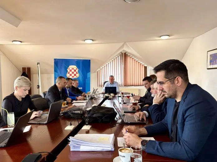 Vlada HBŽ-a dala suglasnost za javnu nabavu opreme i vozila