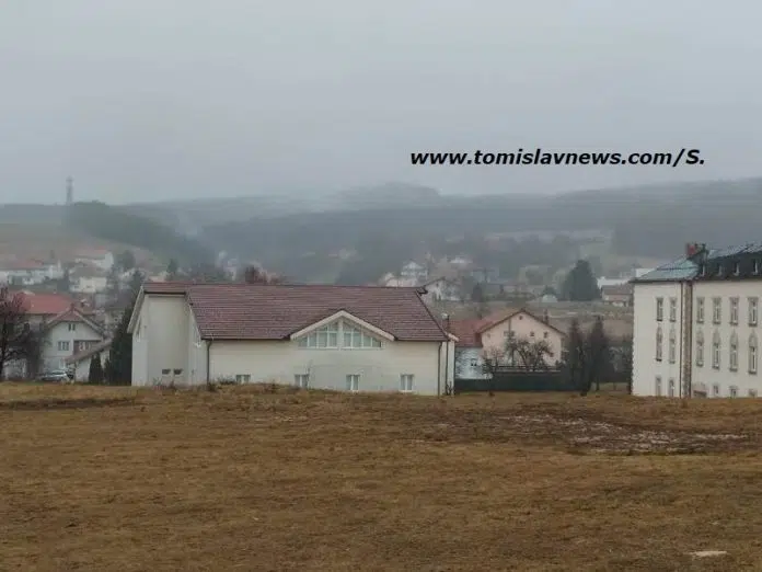 DOBRO vam oblačno i maglovito jutro iz Tomislavgrada!