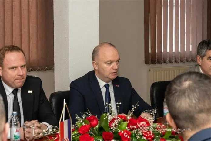 Ministar Šipić u Livnu poručio Hrvatima u Hercegbosanskoj županiji da