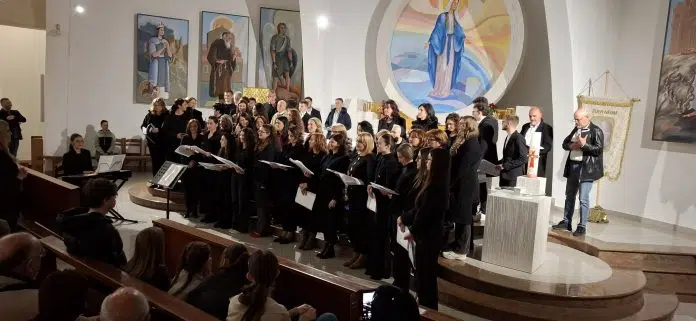 FOTO: Održan Korizmeni koncert u župi Gospe od Zdravlja u