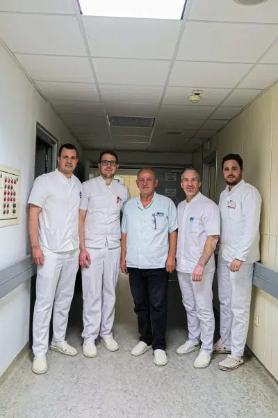 Ortopedi-iz-SKB-Mostar-prvi-put-izveli-jednu-od-najslozenijih.jpg