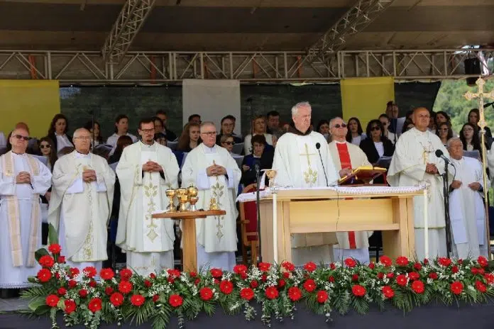 Na Radimlji odana počast žrtvama Križnog puta: Istina i sjećanje