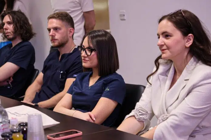 1779877737_Implementacija-projekta-DIGIHEALTH-i-unaprjedenje-monitoringa-u-JIL-u-–-Sveucilisna.jpg