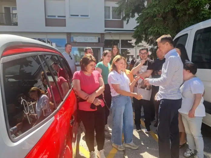 Sredstvima gradskog proračuna kupljen automobil za potrebe Udruge PUŽ