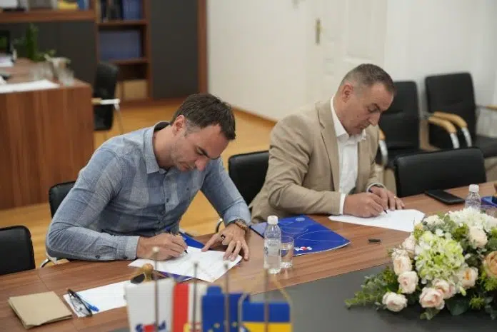 FOTO: Ministar Mario Lovrić potpisao Memorandum o suradnji i Sporazum
