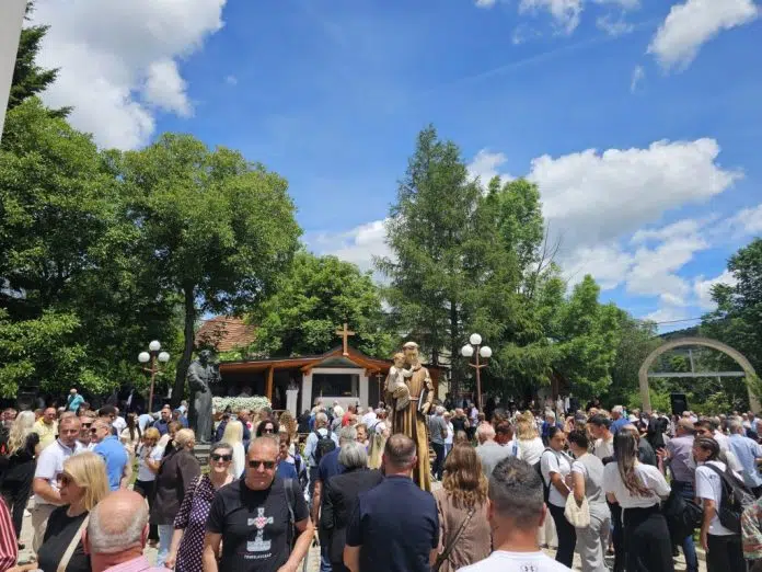 Proslava sv. Ante u Šujici (foto)