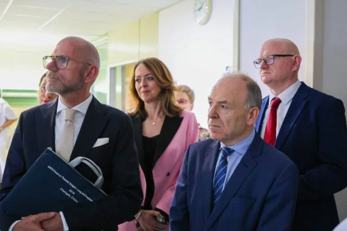 1781772706_Izaslanstvo-Eurotransplanta-u-radnom-posjetu-SKB-Mostar-–-Sveucilisna-klinicka.jpg