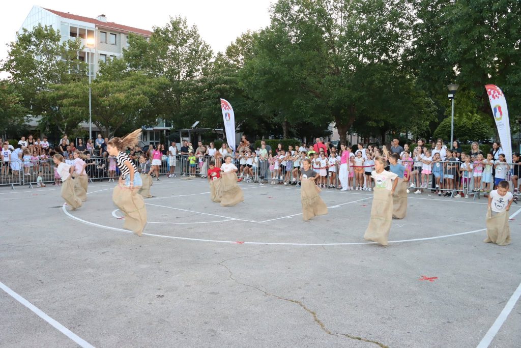 posusko lito 8