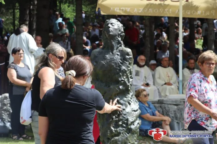 Divin dan 5. srpnja: Rijeke hodočasnika iz BiH i Hrvatske