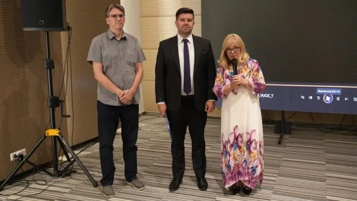 Prvi dokumentarni film iz serijala „Ispružene ruke“ pretpremijerno prikazan u