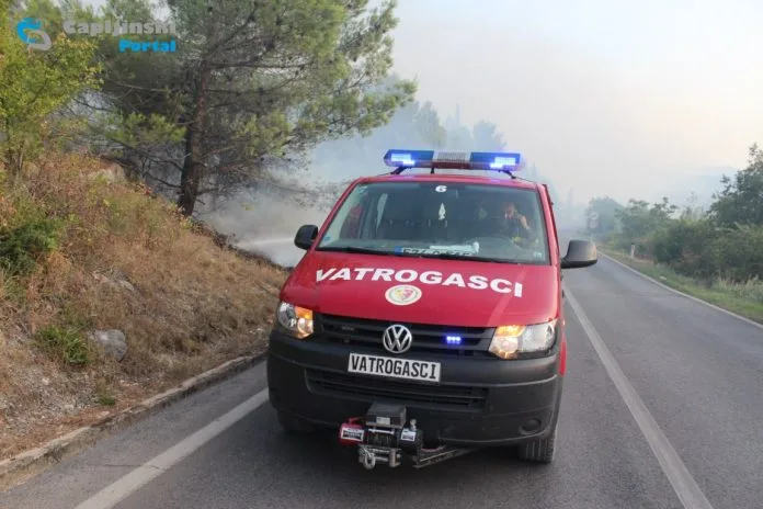Vatrogasci u Čapljini imali niz intervencija: Gorjelo vozilo, otvoreni prostor