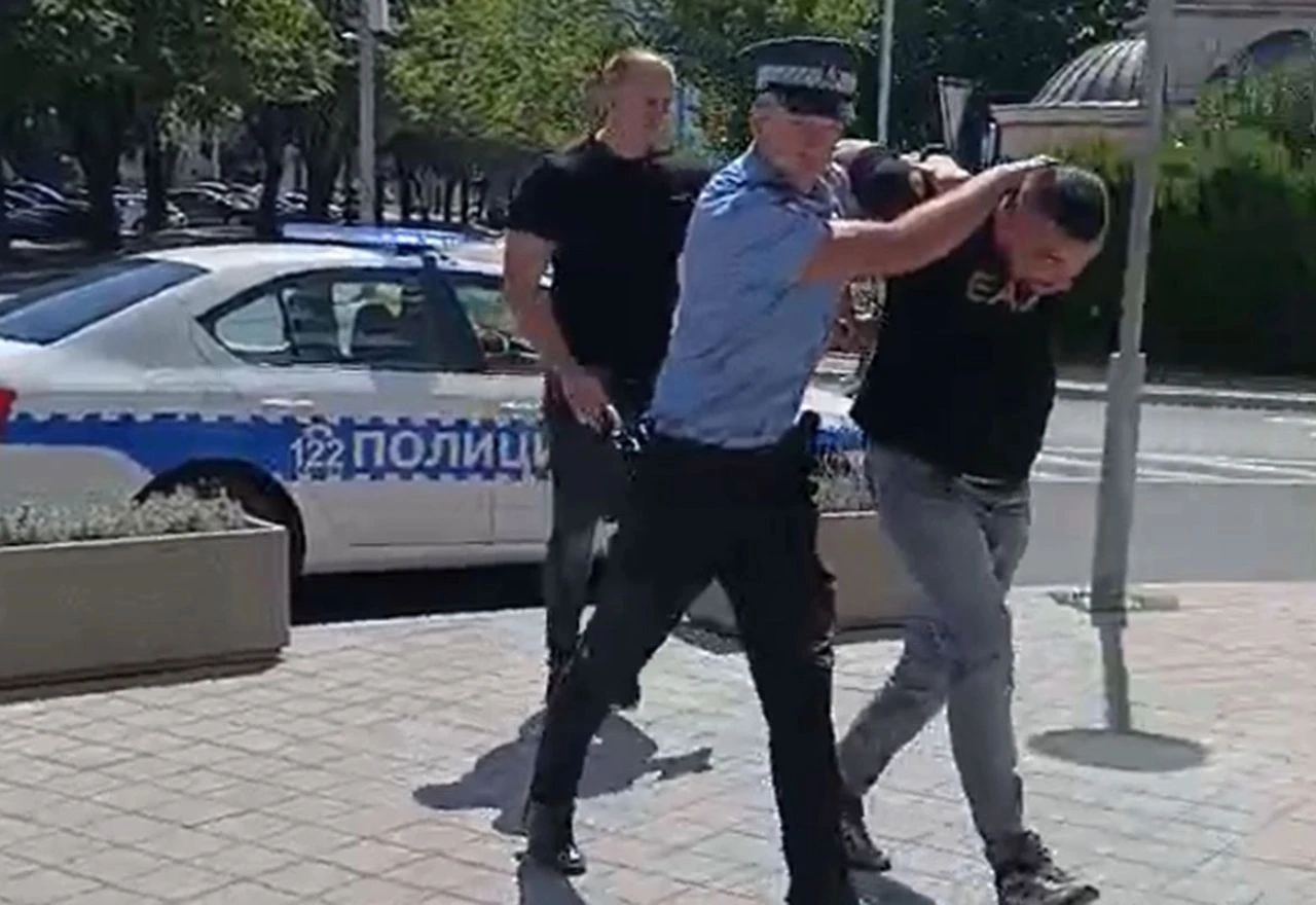Incident koji je šokirao regiju: Osumnjičeni za gaženje ljudi predan Tužiteljstvu