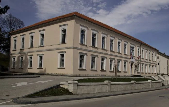 OBAVIJEST O ORGANIZACIJI RADA OPĆINSKE UPRAVE