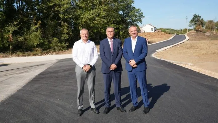 Završena rekonstrukcija dijela prometnice u Krehin Gracu