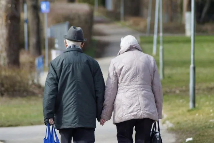 Korisnici mirovine iz inozemstva moraju dostaviti potvrdu, FZ MIO objavio