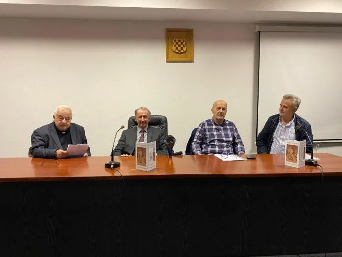 „Treći pivci“ Marka Mamića: Poezija duvanjskoga čovjeka koji piše iz