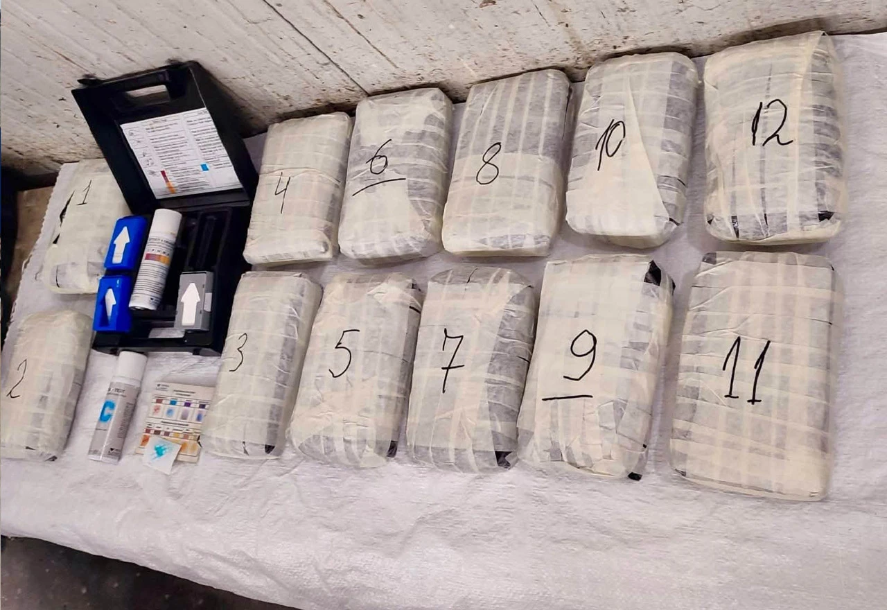 Uhićen vozač iz BiH: Krijumčario 12 kilograma kokaina vrijednog 1,16 milijuna eura